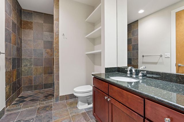 800 W 5th ST 702, Austin, TX 78703