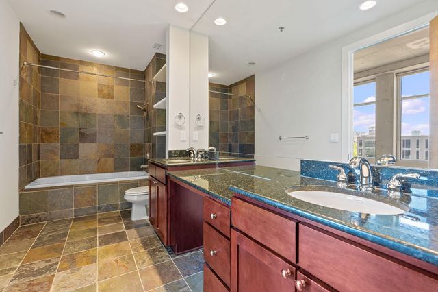 800 W 5th ST 702, Austin, TX 78703