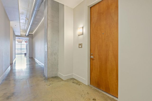 800 W 5th ST 702, Austin, TX 78703