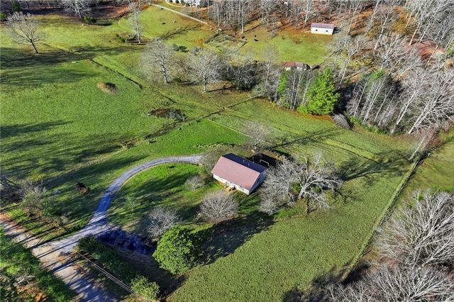 655 Kelley Road, Cleveland, GA 30528