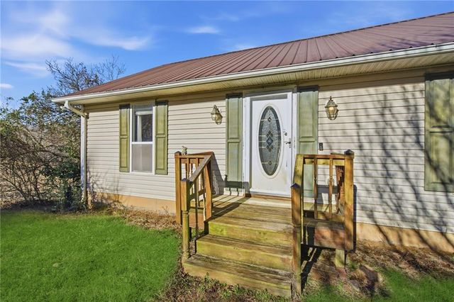 655 Kelley Road, Cleveland, GA 30528