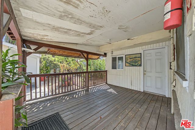 154 S Hobart Boulevard, Los Angeles, CA 90004