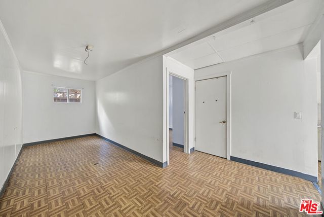 154 S Hobart Boulevard, Los Angeles, CA 90004