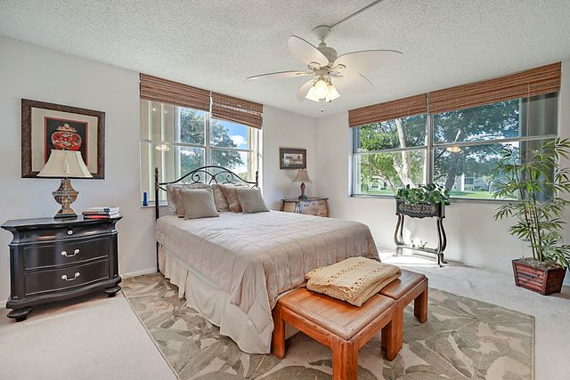 14623 Bonaire Boulevard 201, Delray Beach, FL 33446