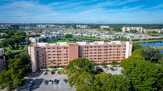 14623 Bonaire Boulevard 201, Delray Beach, FL 33446