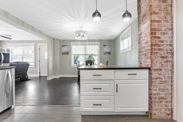1607 Mooberry Street, Columbus, OH 43205