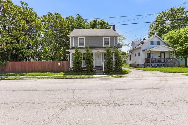 1607 Mooberry Street, Columbus, OH 43205