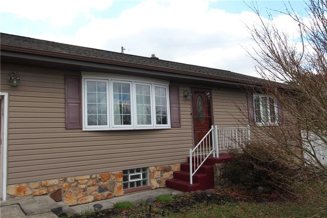 415 Mercury Street, Derry Twp, PA 15650