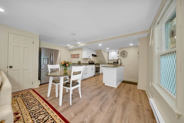 1401 Great Pond Rd 3, North Andover, MA 01845