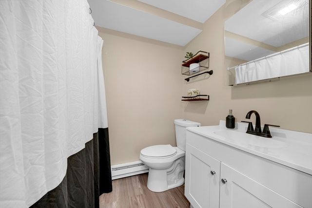 1401 Great Pond Rd 3, North Andover, MA 01845