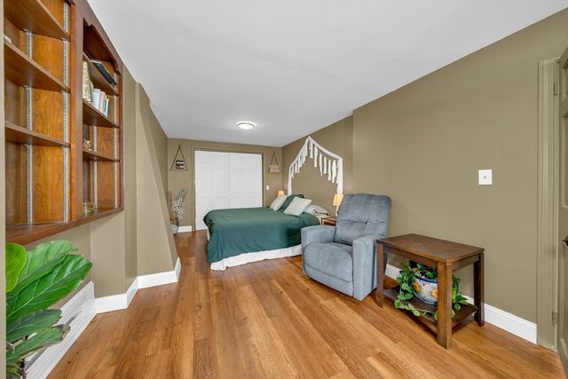 1401 Great Pond Rd 3, North Andover, MA 01845