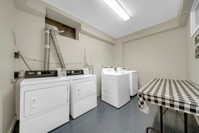 1401 Great Pond Rd 3, North Andover, MA 01845