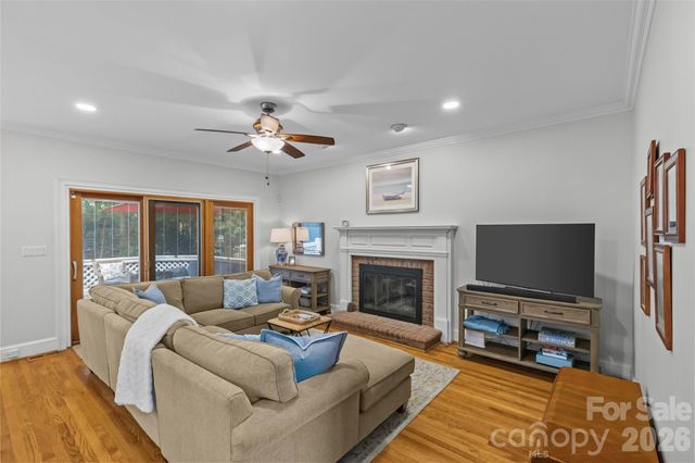 3616 Deruyter Circle, Charlotte, NC 28269