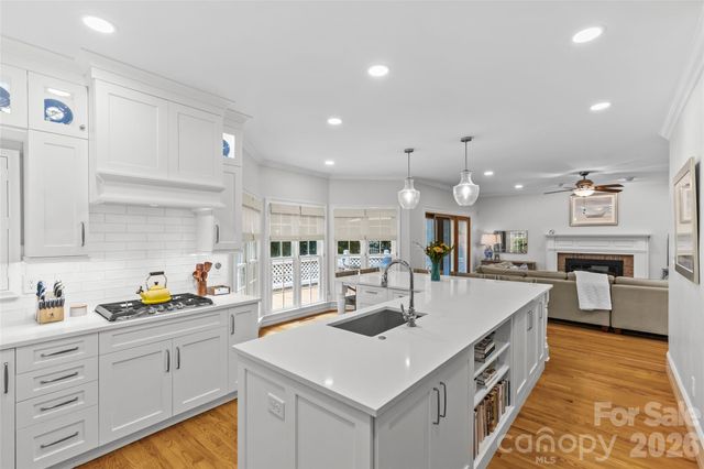 3616 Deruyter Circle, Charlotte, NC 28269