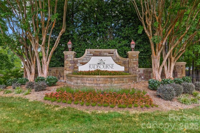 3616 Deruyter Circle, Charlotte, NC 28269