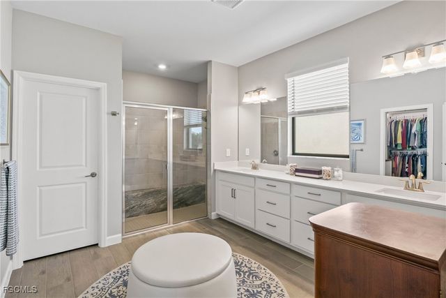 10853 Timber Creek DR, Fort Myers, FL 33913