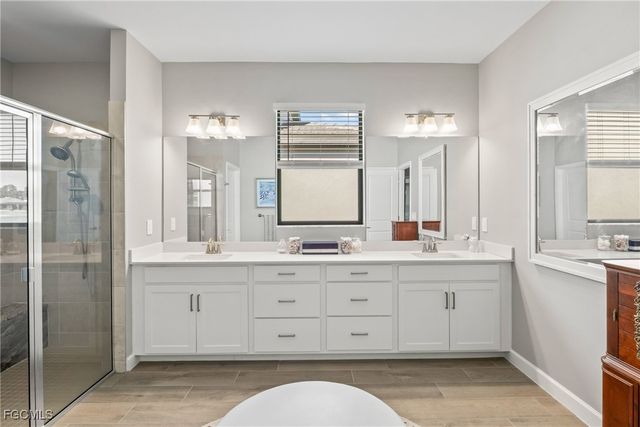 10853 Timber Creek DR, Fort Myers, FL 33913