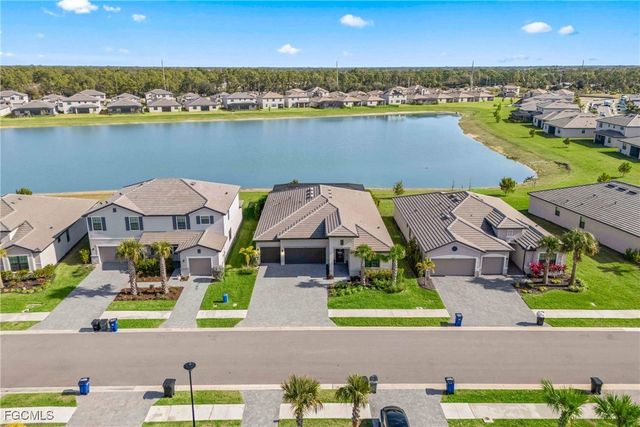 10853 Timber Creek DR, Fort Myers, FL 33913