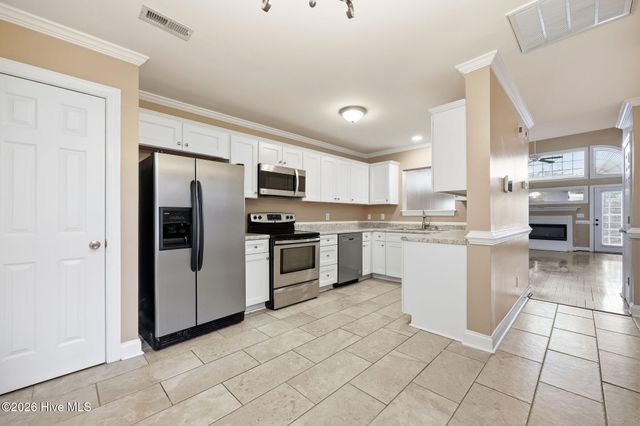 2731 Townes Drive, Greenville, NC 27858