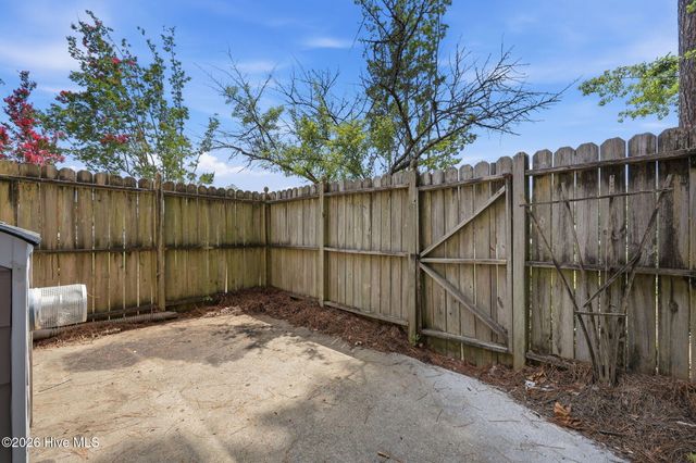 2731 Townes Drive, Greenville, NC 27858