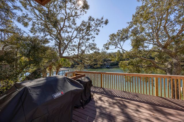 147 Eldredge Road, Fort Walton Beach, FL 32547