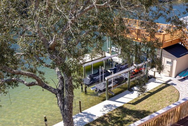 147 Eldredge Road, Fort Walton Beach, FL 32547