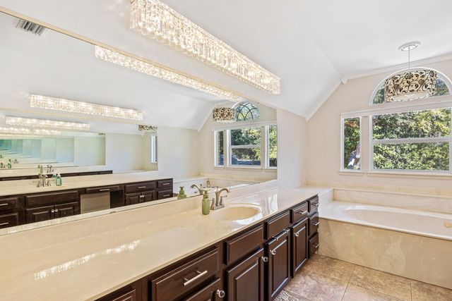 147 Eldredge Road, Fort Walton Beach, FL 32547