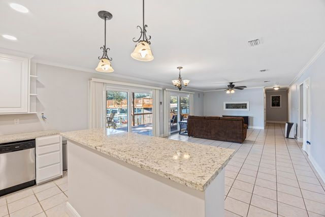 147 Eldredge Road, Fort Walton Beach, FL 32547