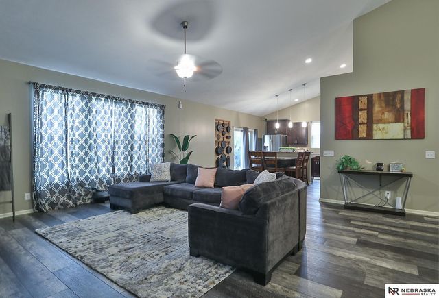 17116 Joanne Drive, Omaha, NE 68136