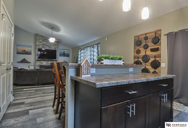 17116 Joanne Drive, Omaha, NE 68136