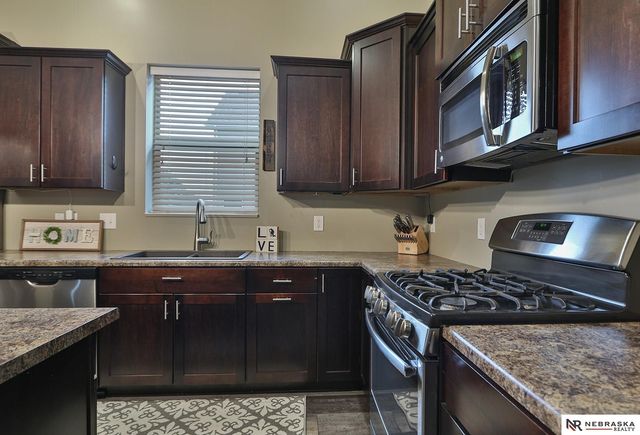 17116 Joanne Drive, Omaha, NE 68136