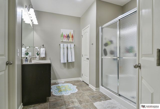 17116 Joanne Drive, Omaha, NE 68136