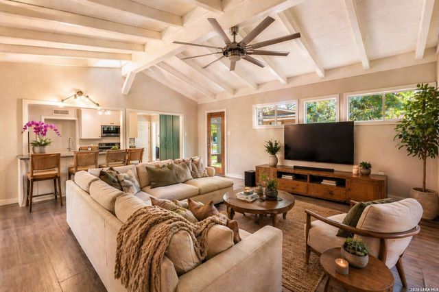 1237 Wiltshire Ave, Terrell Hills, TX 78209