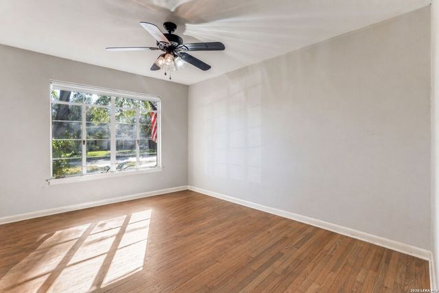 1237 Wiltshire Ave, Terrell Hills, TX 78209