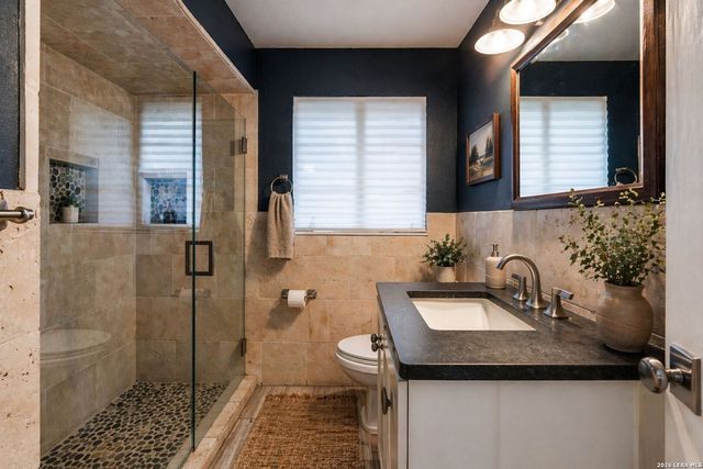 1237 Wiltshire Ave, Terrell Hills, TX 78209