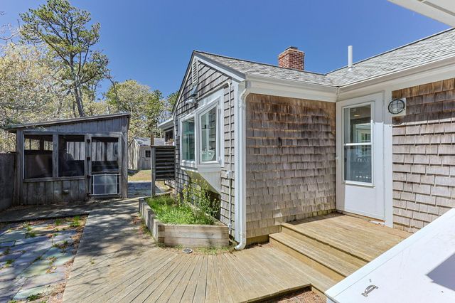 1125 Ocean View Drive, Wellfleet, MA 02667