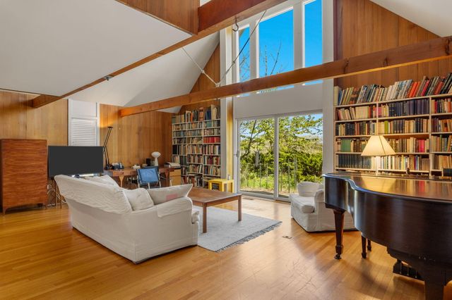 1125 Ocean View Drive, Wellfleet, MA 02667