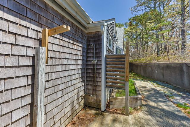 1125 Ocean View Drive, Wellfleet, MA 02667