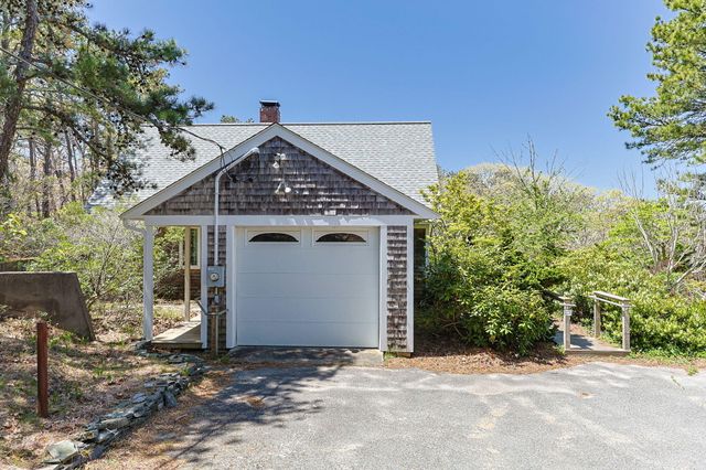 1125 Ocean View Drive, Wellfleet, MA 02667