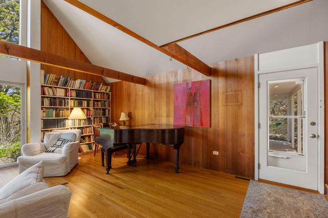 1125 Ocean View Drive, Wellfleet, MA 02667