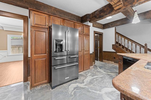 8449 LANSINGWOOD CV, Germantown, TN 38139