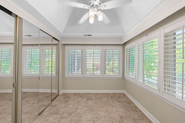 8449 LANSINGWOOD CV, Germantown, TN 38139