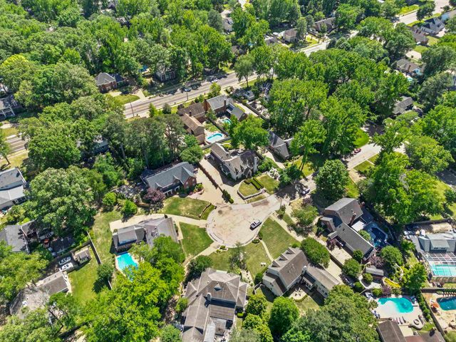 8449 LANSINGWOOD CV, Germantown, TN 38139