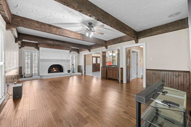 8449 LANSINGWOOD CV, Germantown, TN 38139