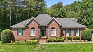 1437 Kinsdale Drive, Raleigh, NC 27615
