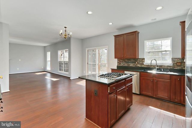 5319 DAYBREAK LANE, Woodbridge, VA 22193