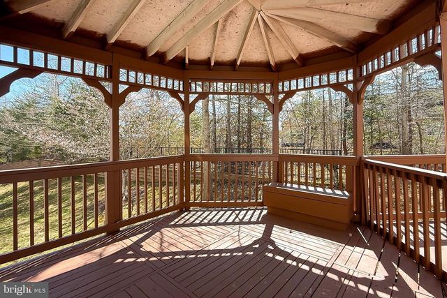 5319 DAYBREAK LANE, Woodbridge, VA 22193