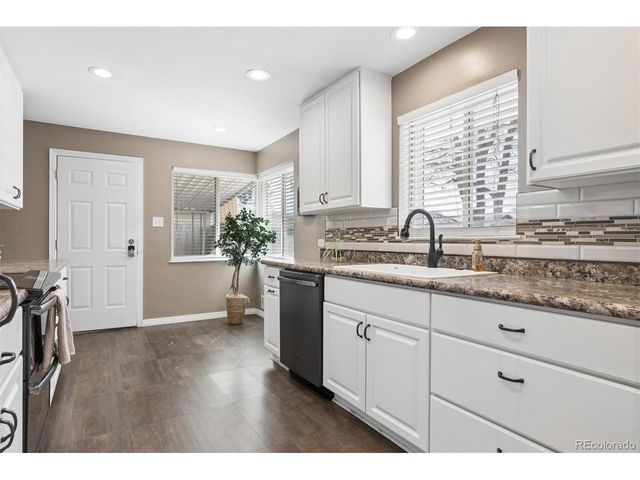 575 Estes St, Lakewood, CO 80226