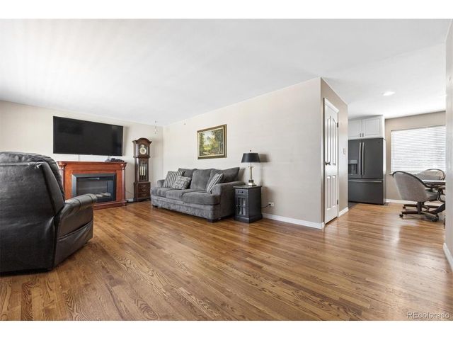 575 Estes St, Lakewood, CO 80226