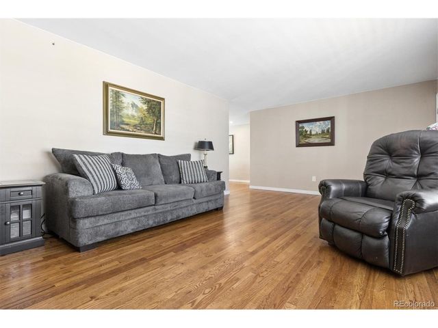 575 Estes St, Lakewood, CO 80226